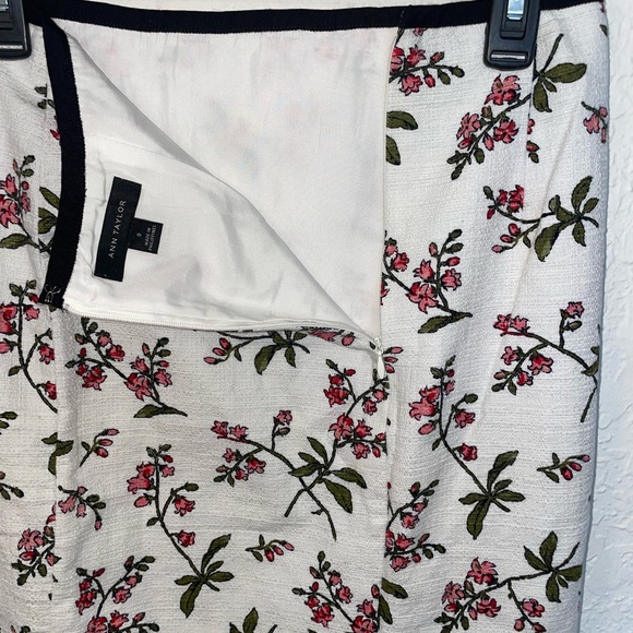 Ann Taylor Womens Floral Straight Pencil Skirt Size 0 NWOT - Picture 12 of 14